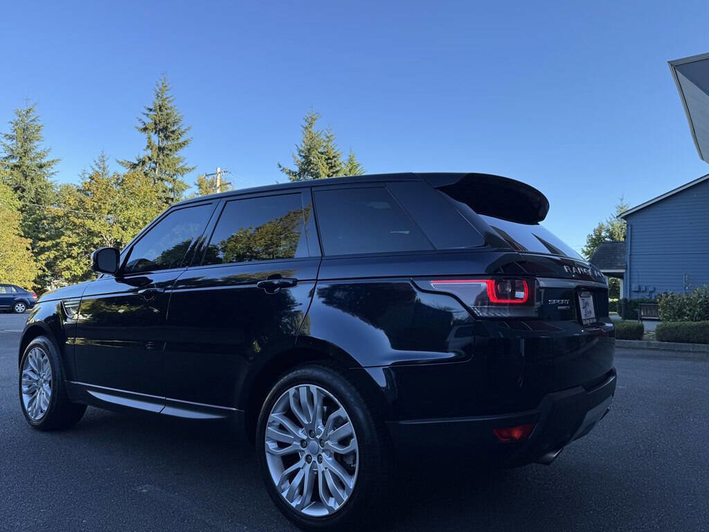 Used 2016 Land Rover Range Rover Sport HSE image 26