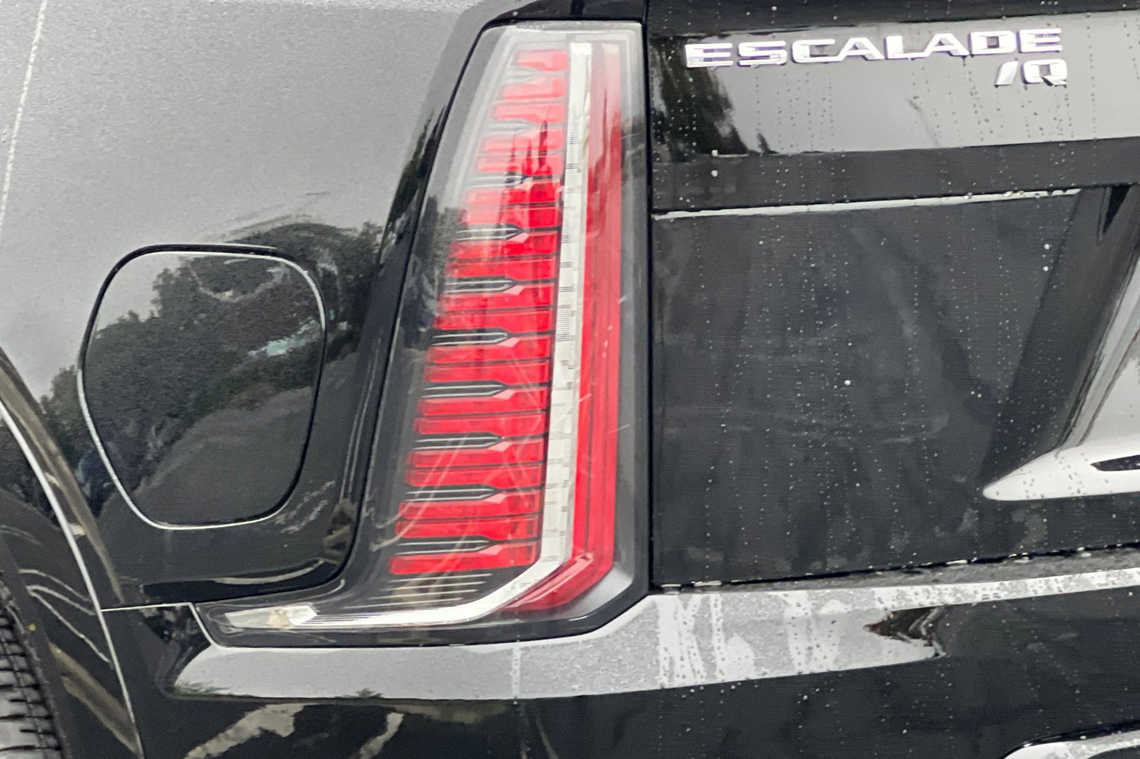 Used 2025 Cadillac Escalade IQ Luxury 1 image 45