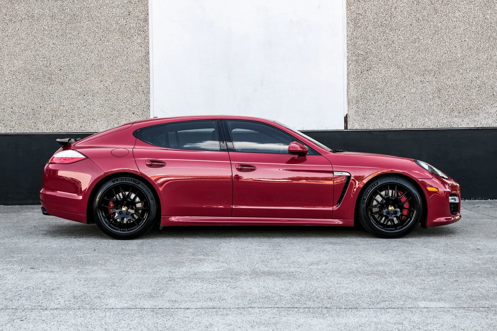 Used 2013 Porsche Panamera GTS image 7