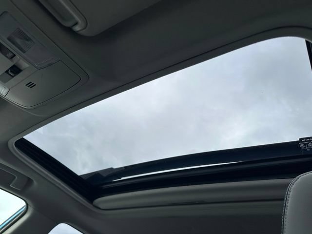Used 2017 Toyota RAV4 Limited w/ All Weather Liner Package AWD/4WD image 24