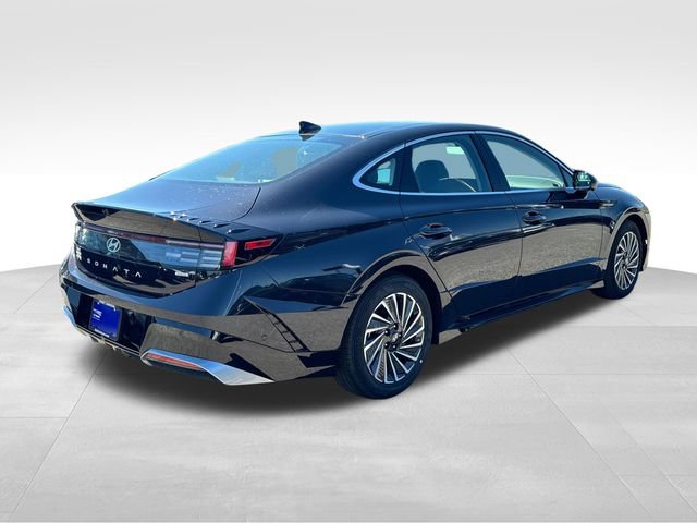 New 2026 Hyundai Sonata Limited FWD image 5