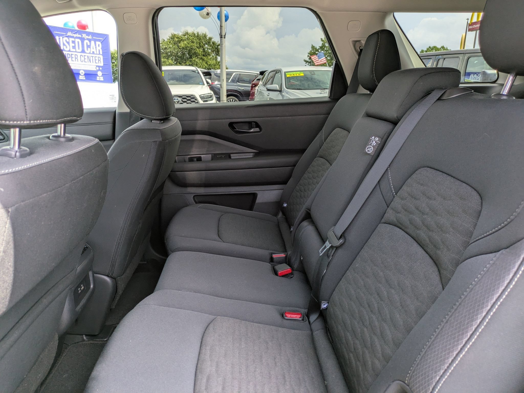 Certified 2024 Nissan Pathfinder SV FWD image 15