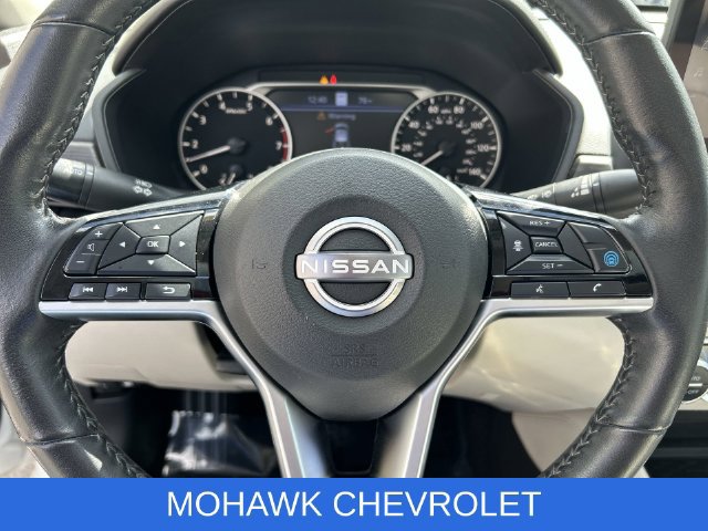 Used 2024 Nissan Altima 2.5 SL FWD image 11