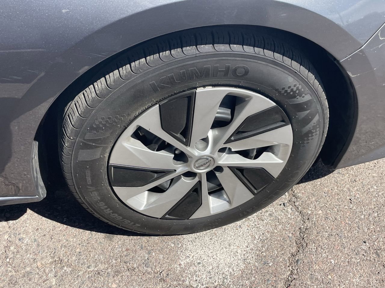 Used 2021 Nissan Altima 2.5 S w/ Driver Assist Package image 16