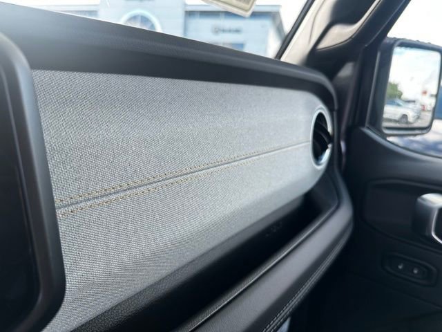 New 2025 Jeep Wrangler Sahara image 26