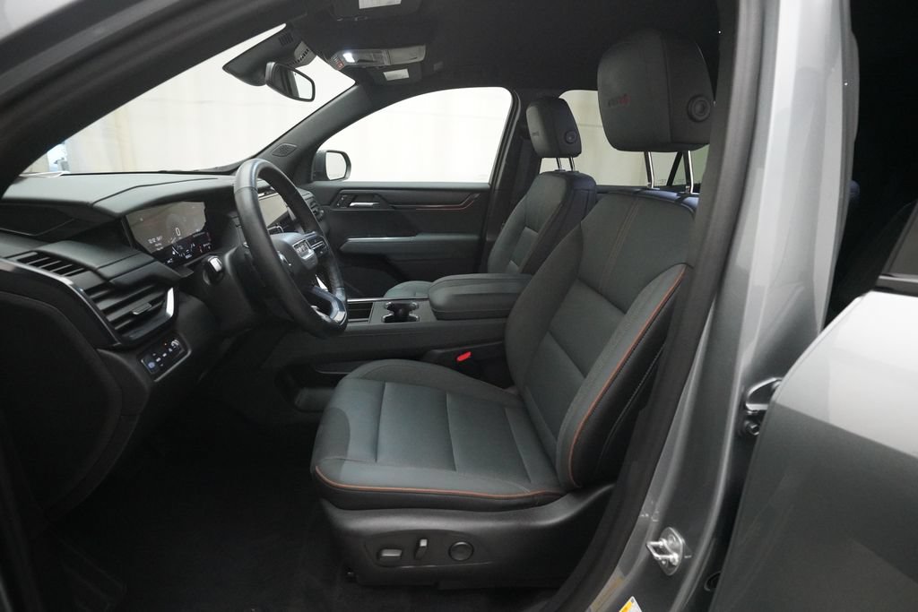 Used 2024 GMC Acadia AT4 AWD/4WD image 7