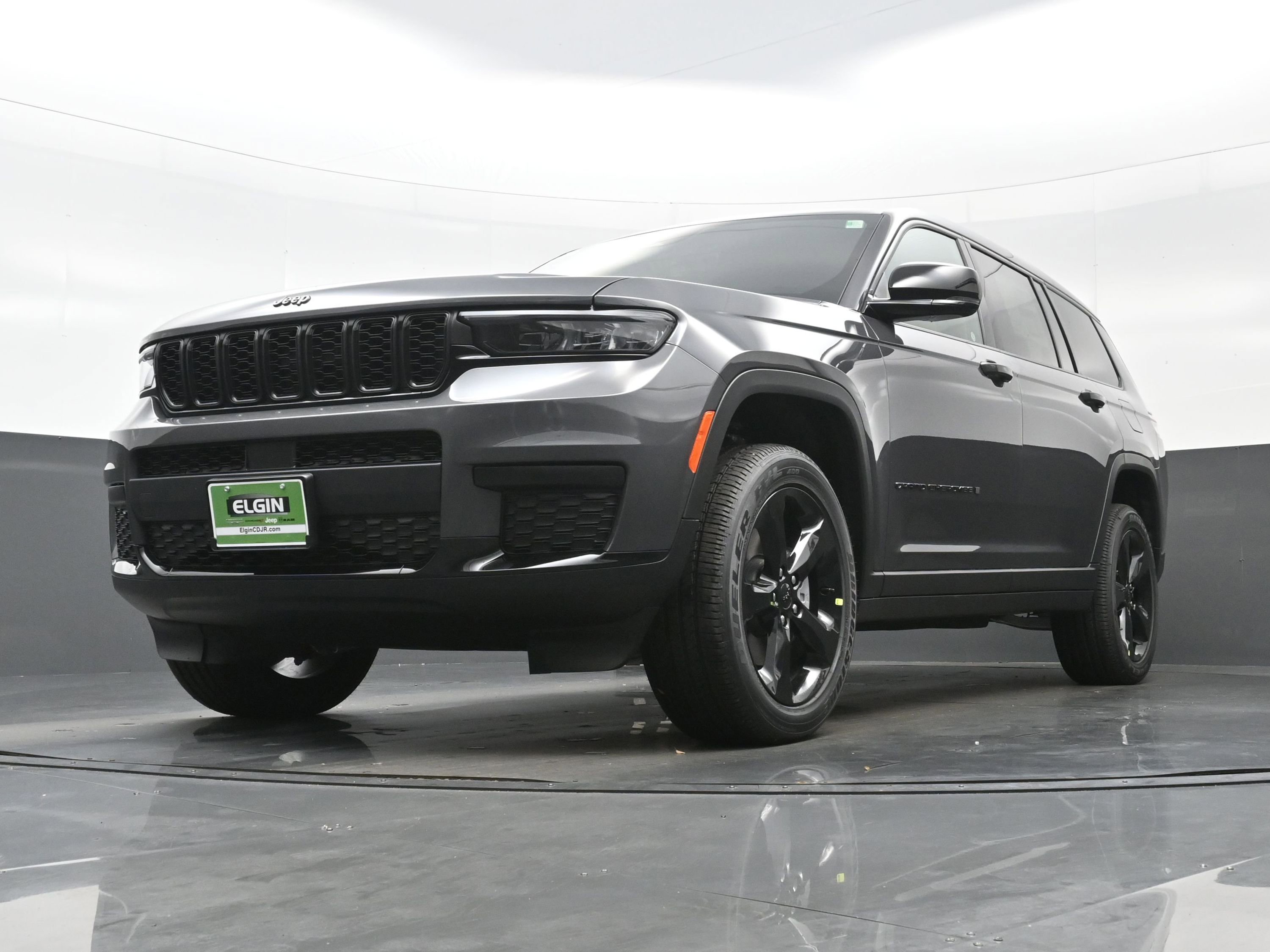 New 2025 Jeep Grand Cherokee L Altitude image 12