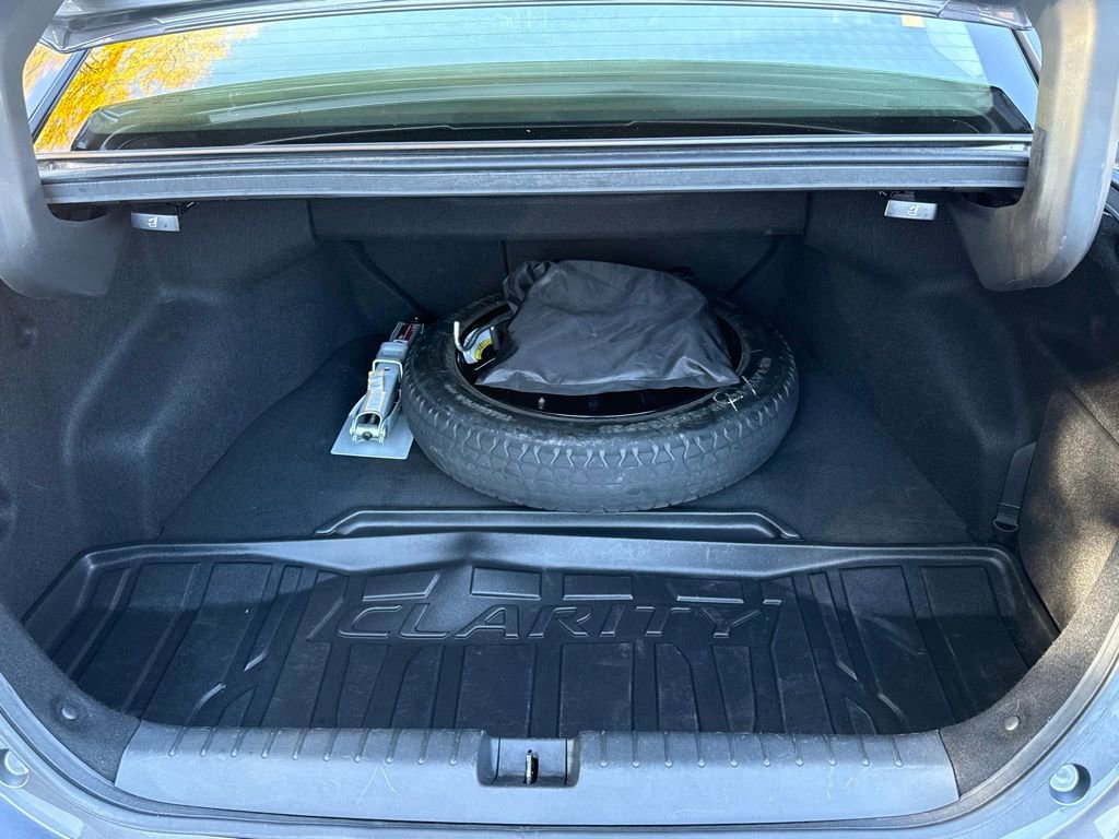 Used 2018 Honda Clarity Touring image 15