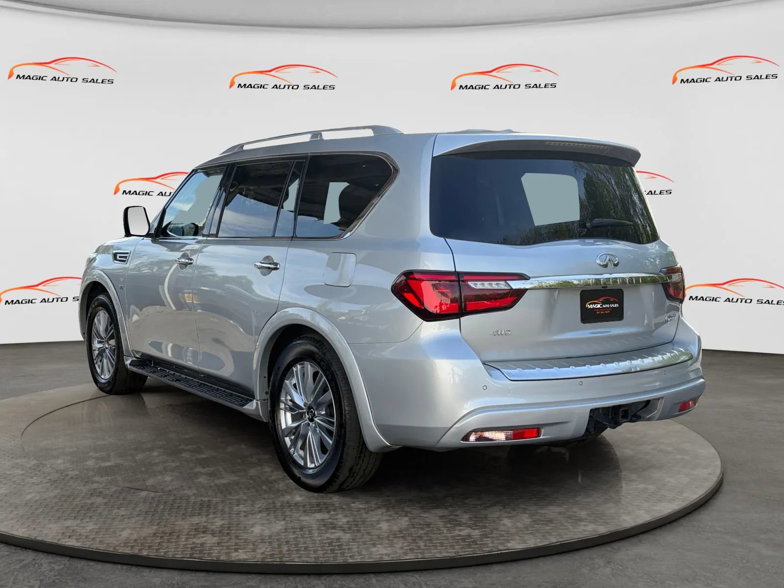 Used 2020 INFINITI QX80 Luxe w/ Proassist Package AWD/4WD image 8