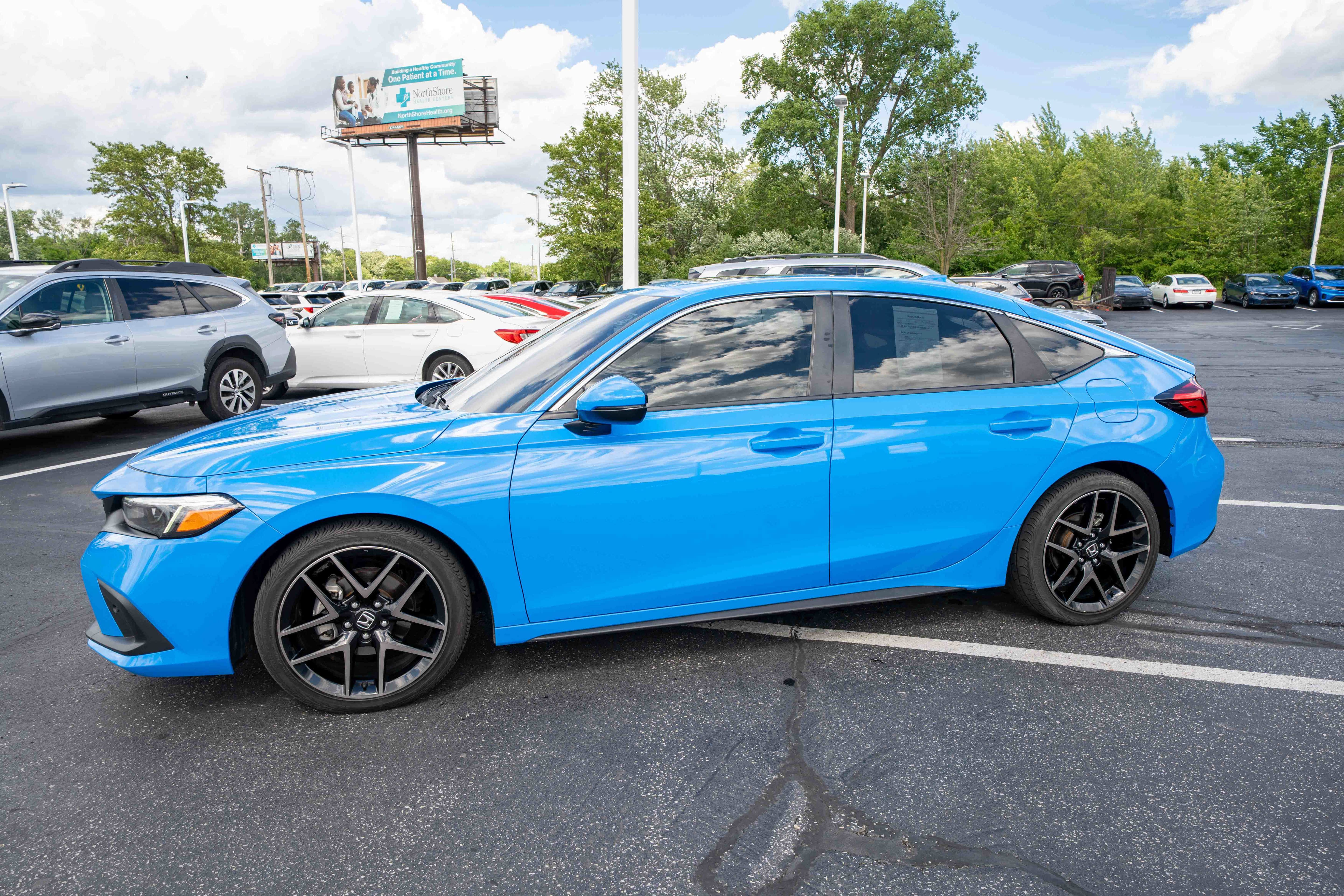 Used 2022 Honda Civic Sport Touring image 3