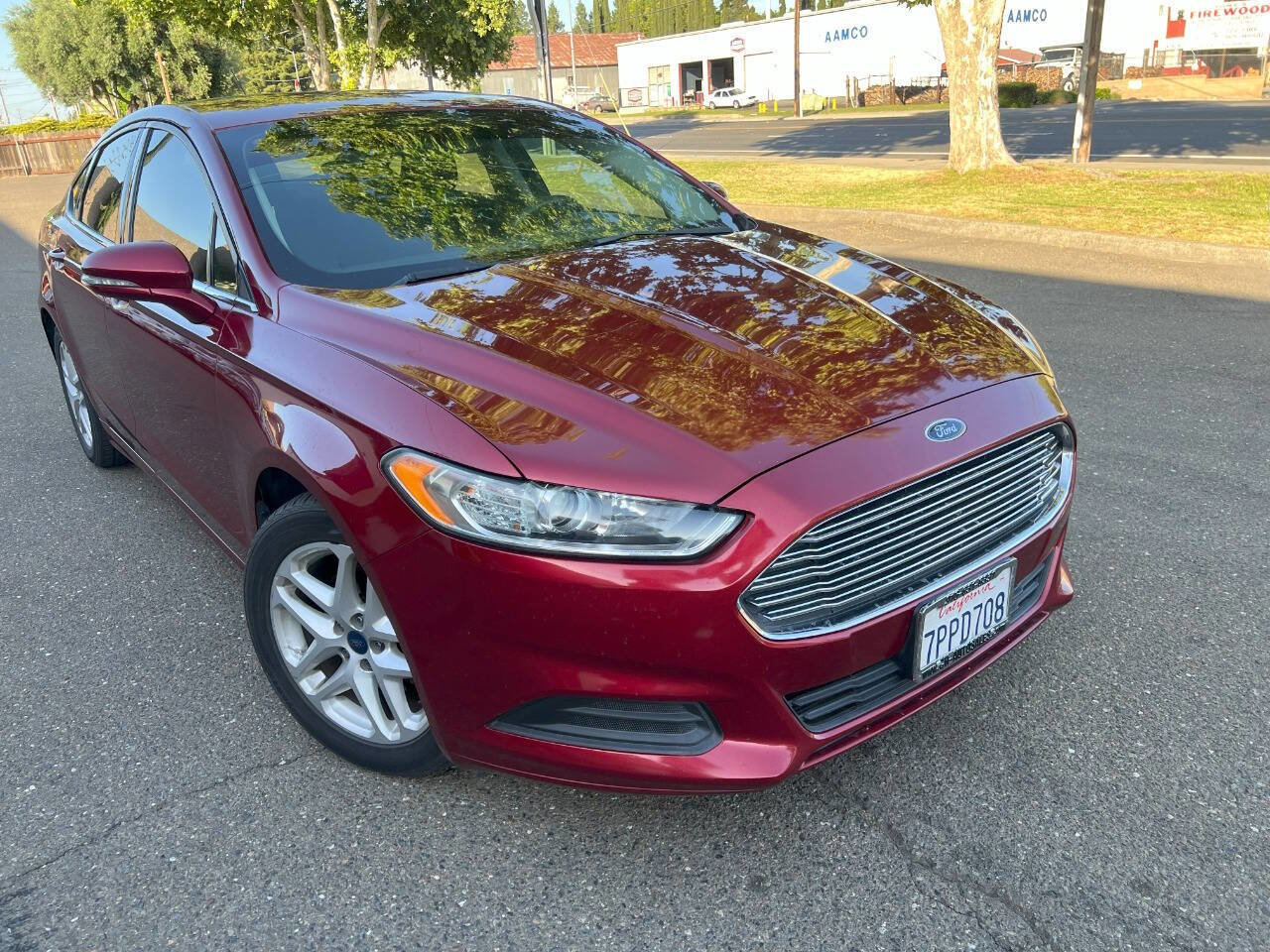 Used 2016 Ford Fusion SE