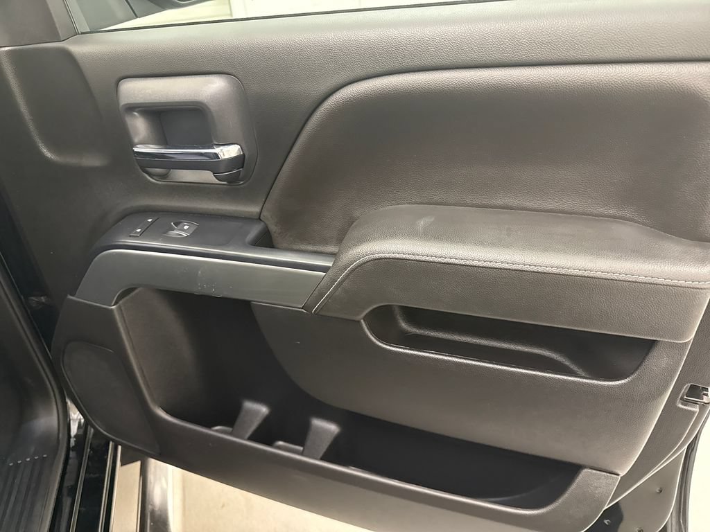 Used 2019 Chevrolet Silverado 1500 LT w/ All Star Edition AWD/4WD image 29