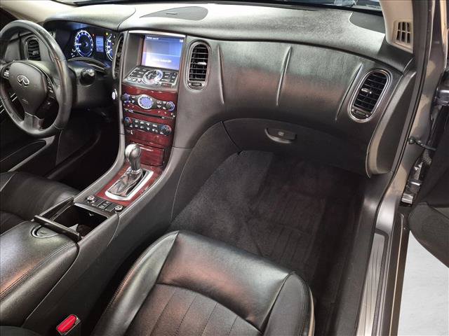Used 2017 INFINITI QX50 AWD w/ Premium Plus Package image 22
