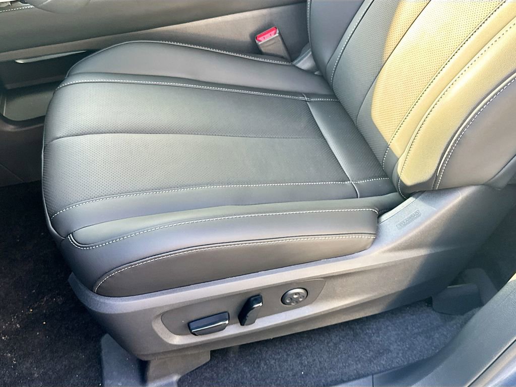 Used 2026 INFINITI QX60 Luxe w/ Cargo Package image 21