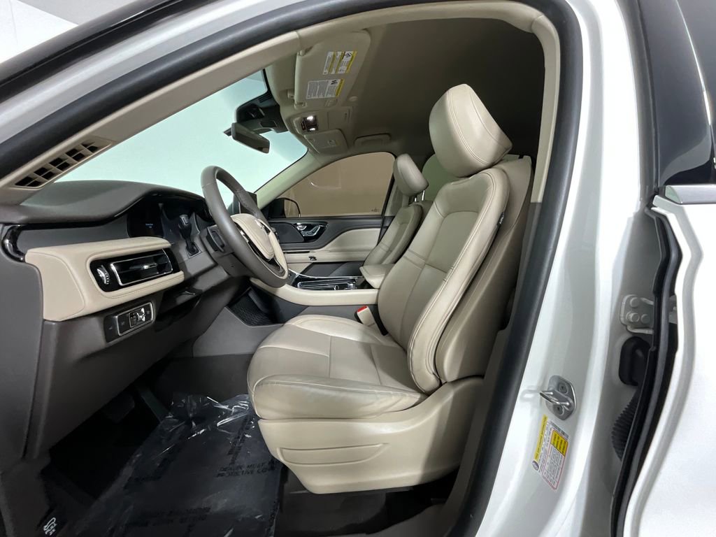 Used 2021 Lincoln Aviator 2WD image 16
