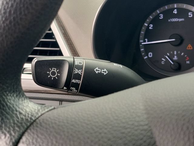 Used 2018 Hyundai Santa Fe Sport FWD image 33