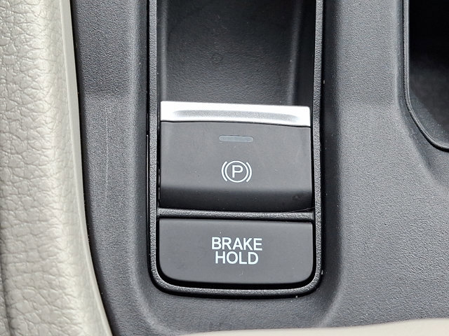 Certified 2025 Honda Accord SE image 25