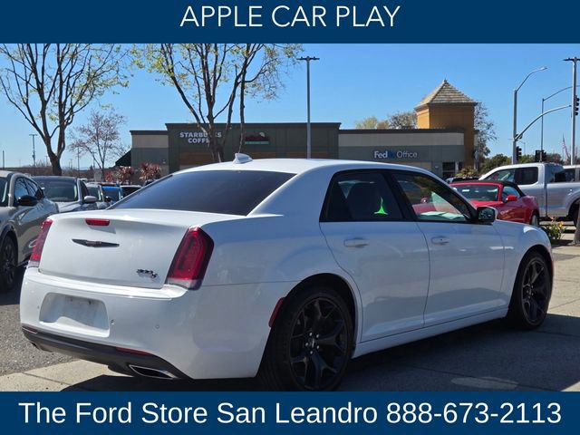 Used 2022 Chrysler 300 S image 9