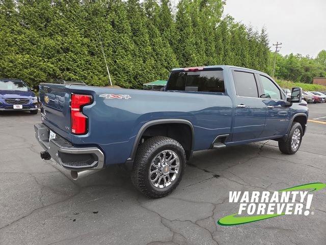 New 2026 Chevrolet Silverado 3500 LTZ w/ LTZ Premium Package AWD/4WD image 7