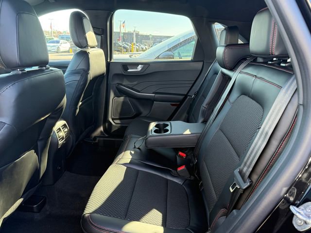 New 2026 Ford Escape ST-Line w/ Tech Pack #1 image 15