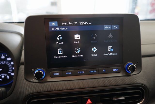 Used 2022 Hyundai Kona SE image 32