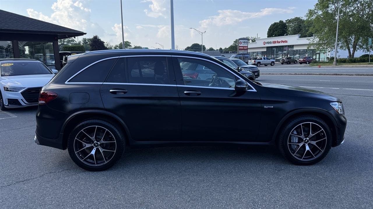Used 2022 Mercedes-Benz GLC 43 AMG 4MATIC image 19