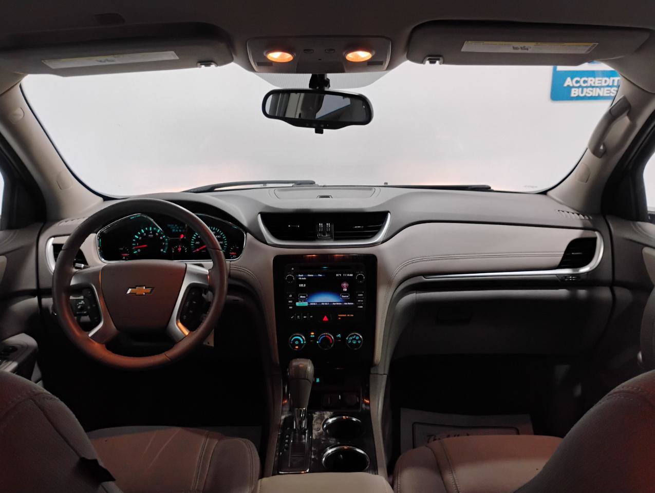 Used 2017 Chevrolet Traverse LT FWD image 13