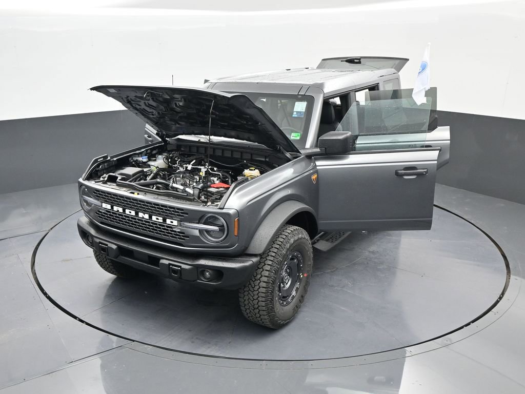 New 2025 Ford Bronco Badlands w/ Sasquatch Package image 57