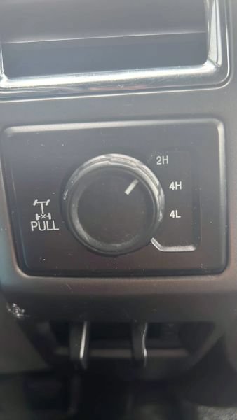 Used 2018 Ford F350 XLT w/ XLT Value Package AWD/4WD image 27