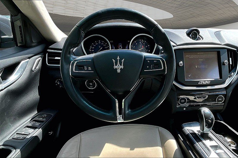 Used 2016 Maserati Ghibli RWD image 4