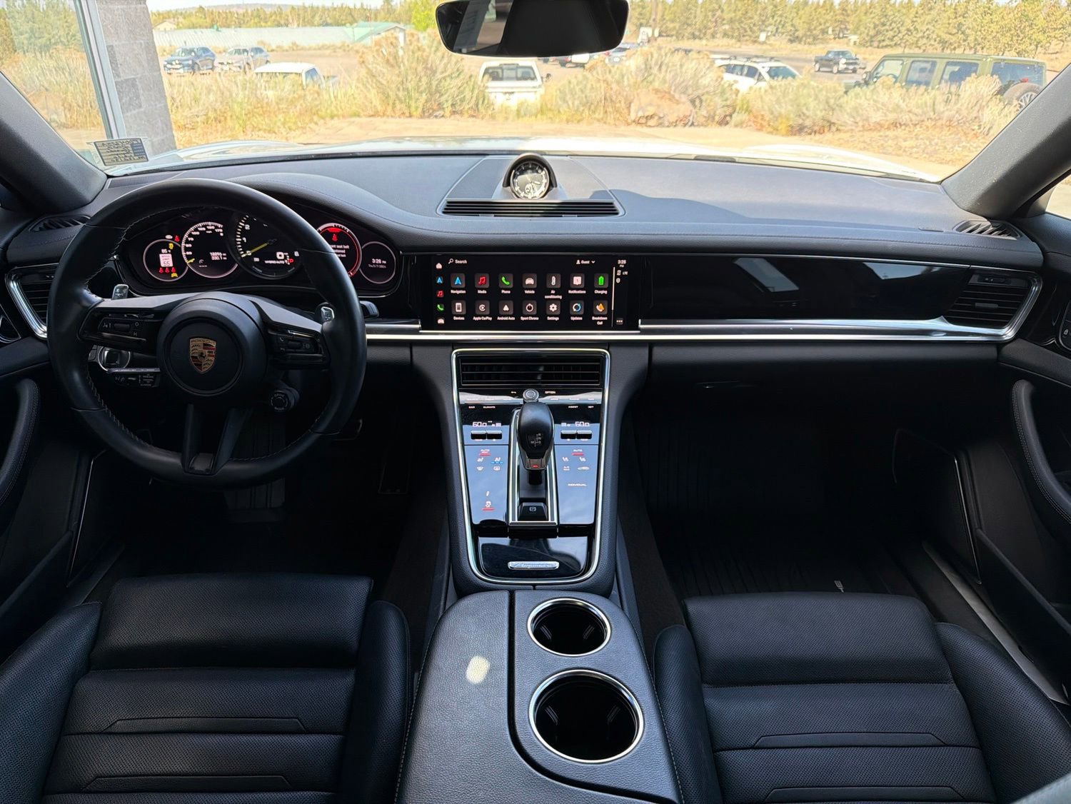 Used 2022 Porsche Panamera 4S AWD/4WD image 10