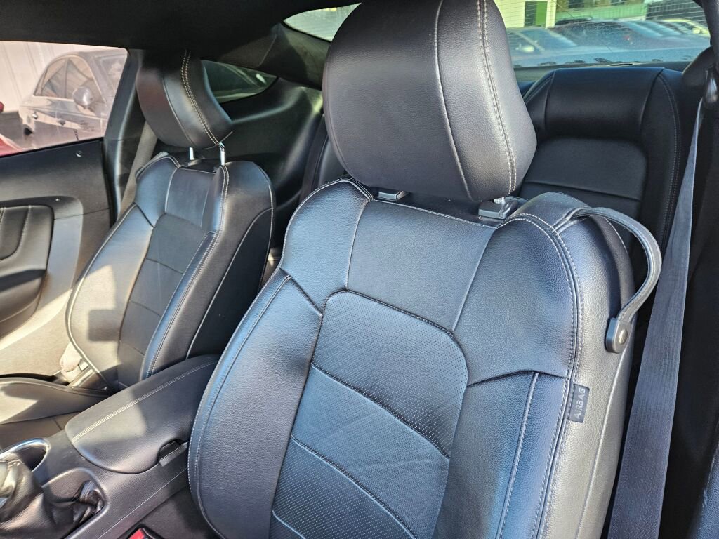 Used 2015 Ford Mustang GT Premium w/ Enhanced Security Package image 20