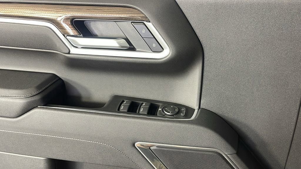 New 2025 Chevrolet Silverado 1500 LT image 27