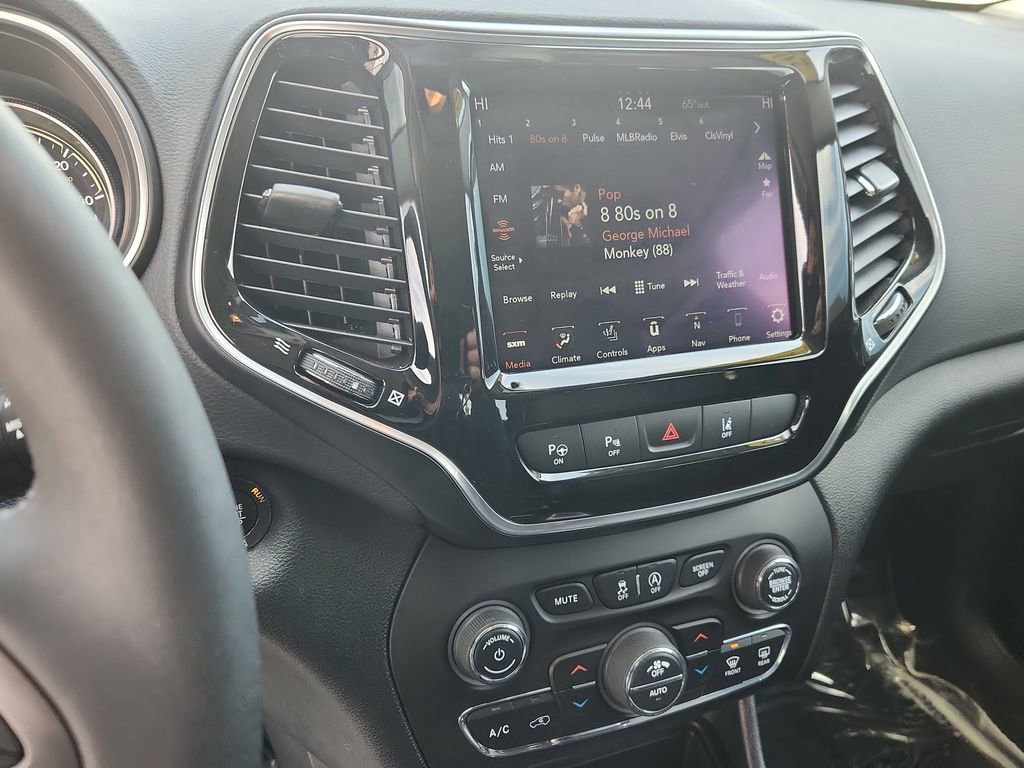 Used 2022 Jeep Cherokee Limited w/ Elite Package image 24