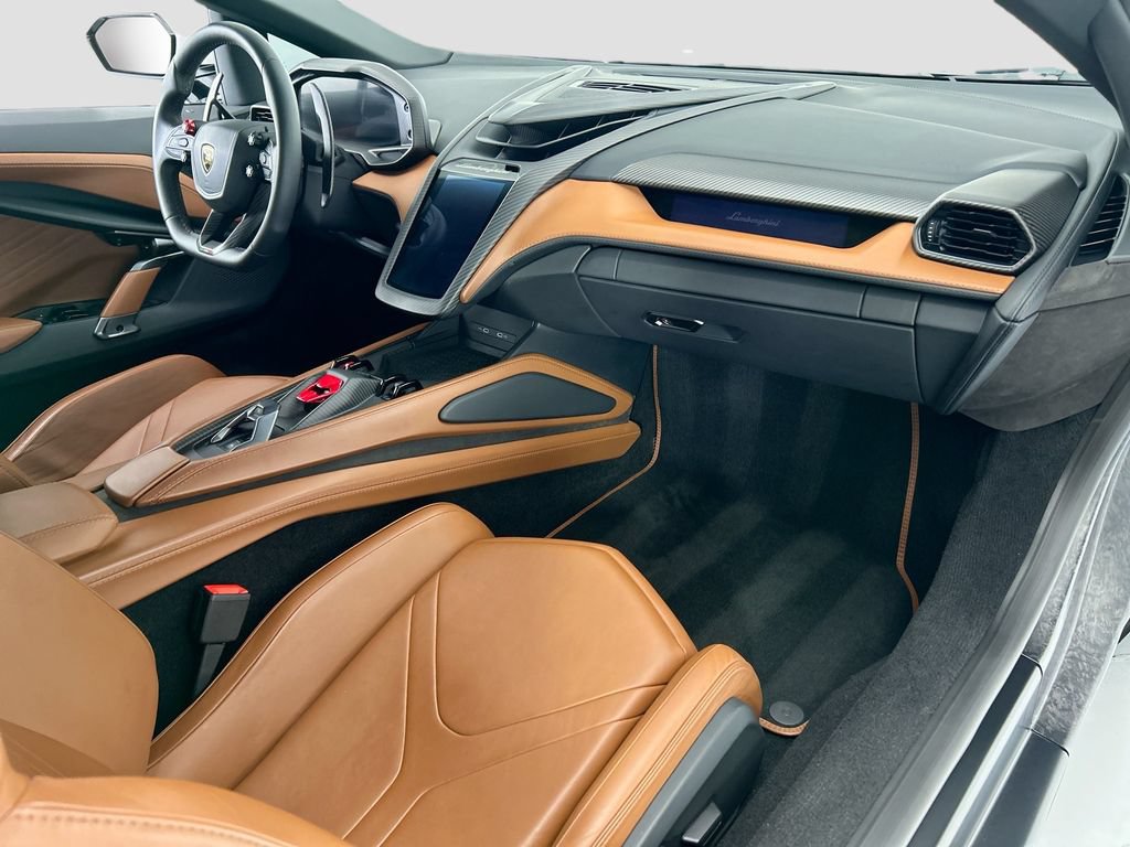 Used 2024 Lamborghini Revuelto AWD/4WD image 16