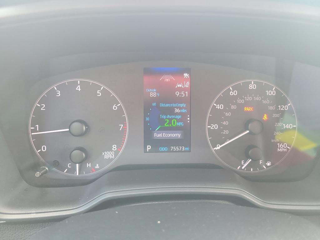 Used 2025 Toyota Corolla LE FWD image 20
