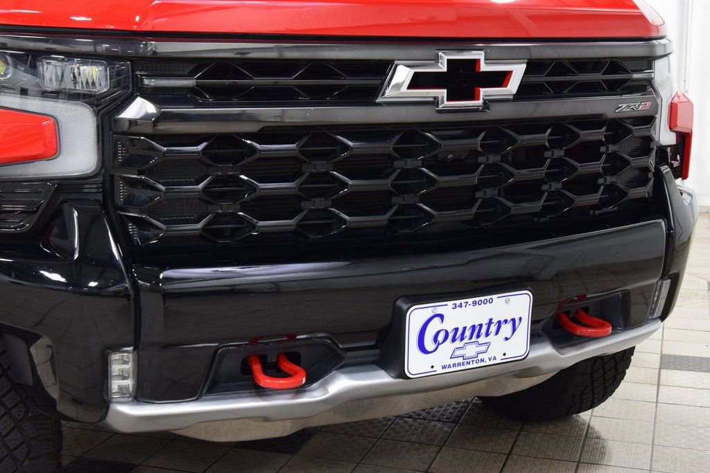 Used 2024 Chevrolet Silverado 1500 ZR2 w/ Technology Package image 13