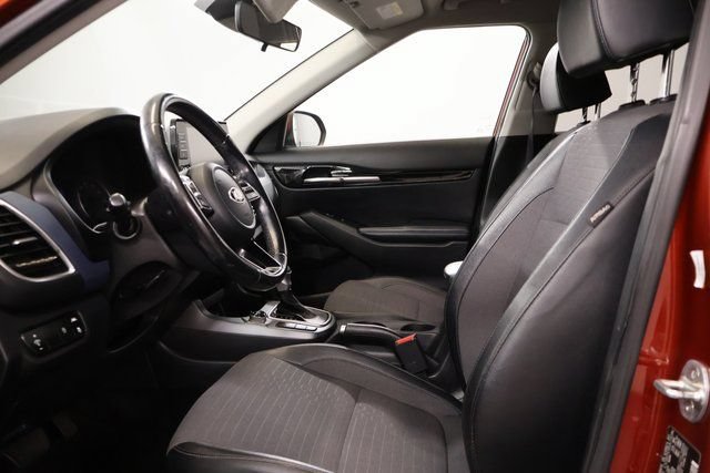 Used 2021 Kia Seltos S AWD/4WD image 12