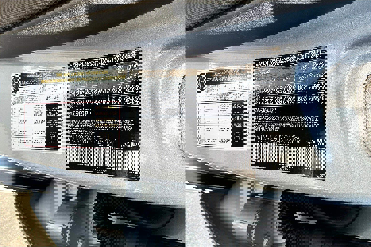 Used 2022 Mercedes-Benz GLC 300 w/ Premium Package Lite image 32