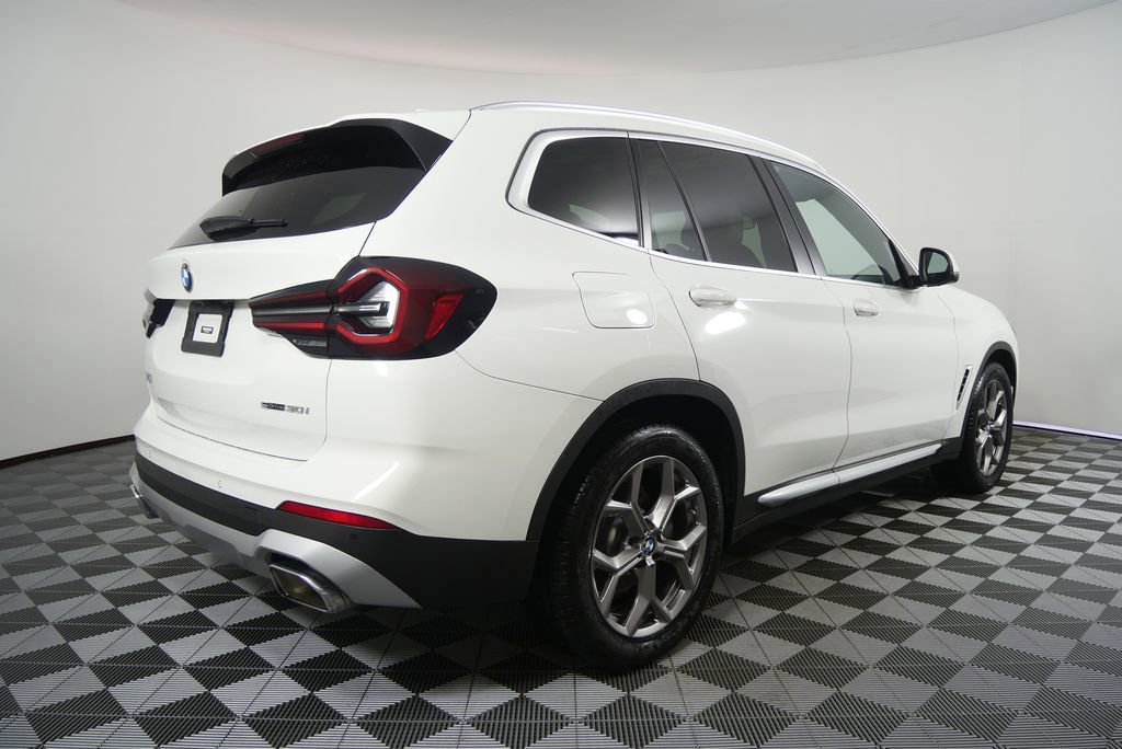 Used 2022 BMW X3 sDrive30i image 3
