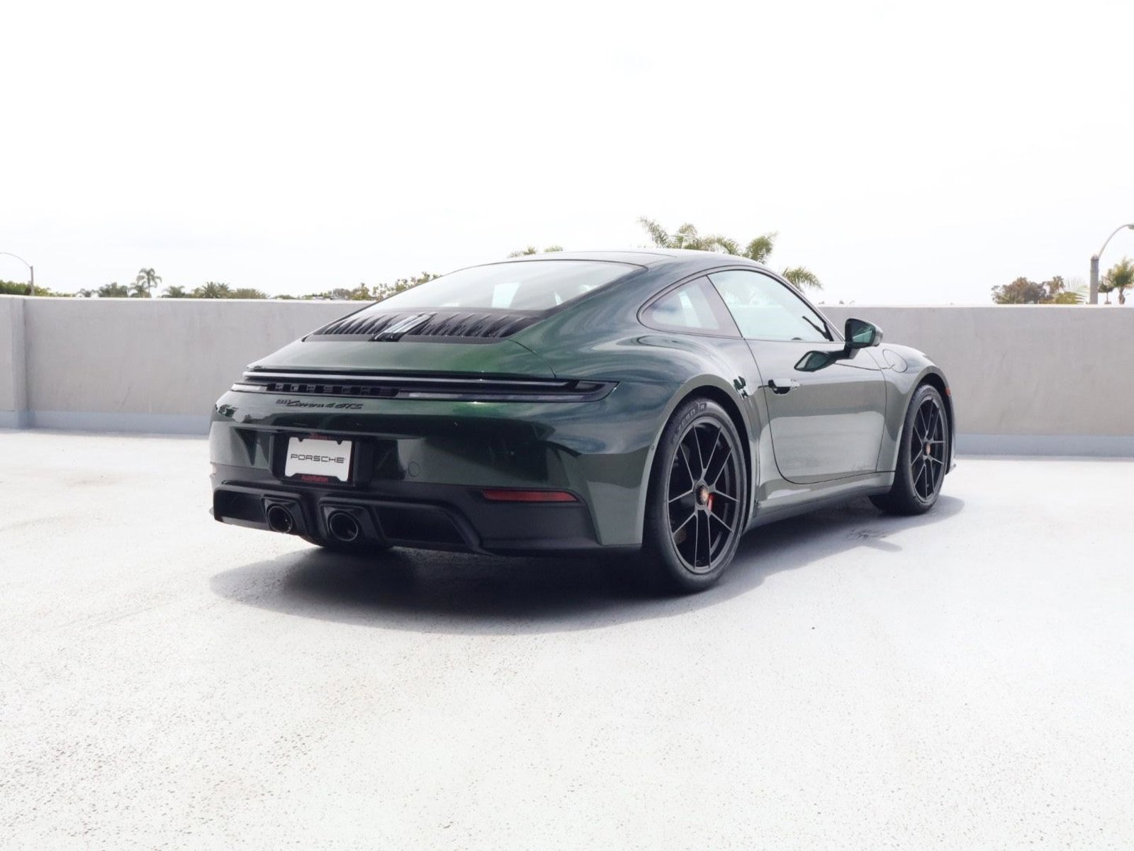 New 2026 Porsche 911 Carrera 4 GTS AWD/4WD image 9