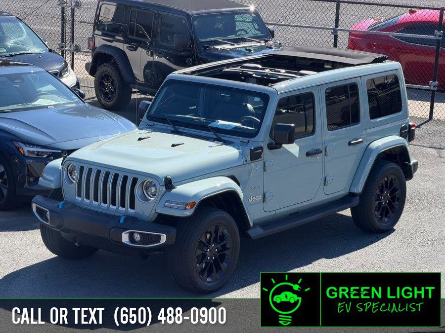 Used 2023 Jeep Wrangler Sahara AWD/4WD image 1
