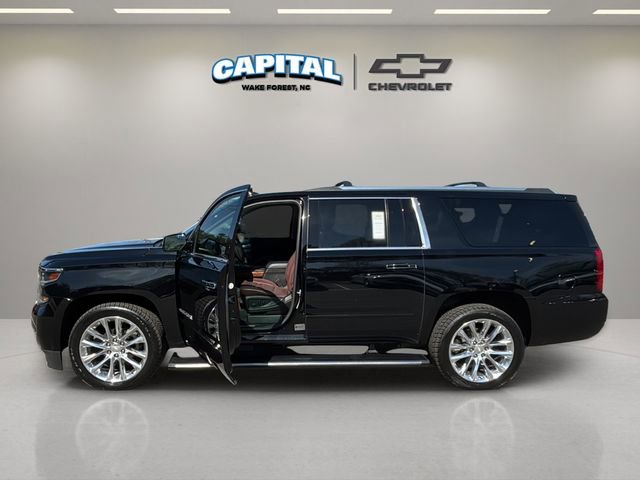 Used 2019 Chevrolet Suburban Premier w/ Premier Plus Edition image 13