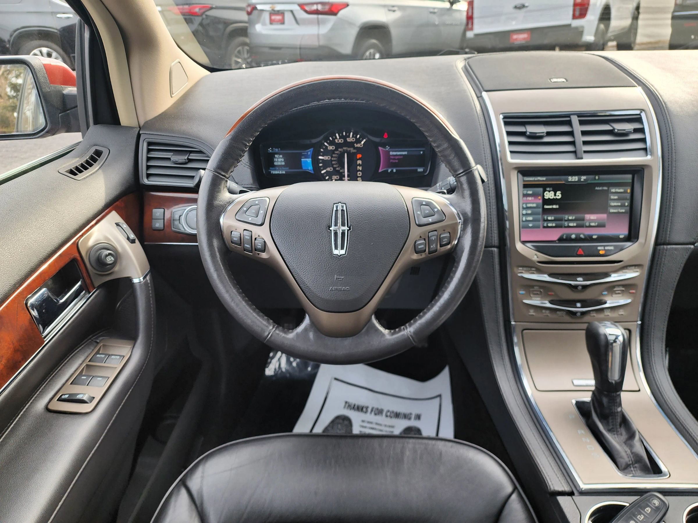 Used 2015 Lincoln MKX AWD w/ Equipment Group 102A image 10