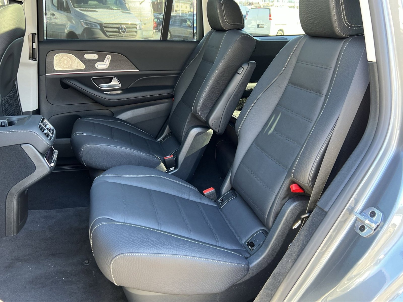 New 2026 Mercedes-Benz GLS 450 GLS 450 image 23