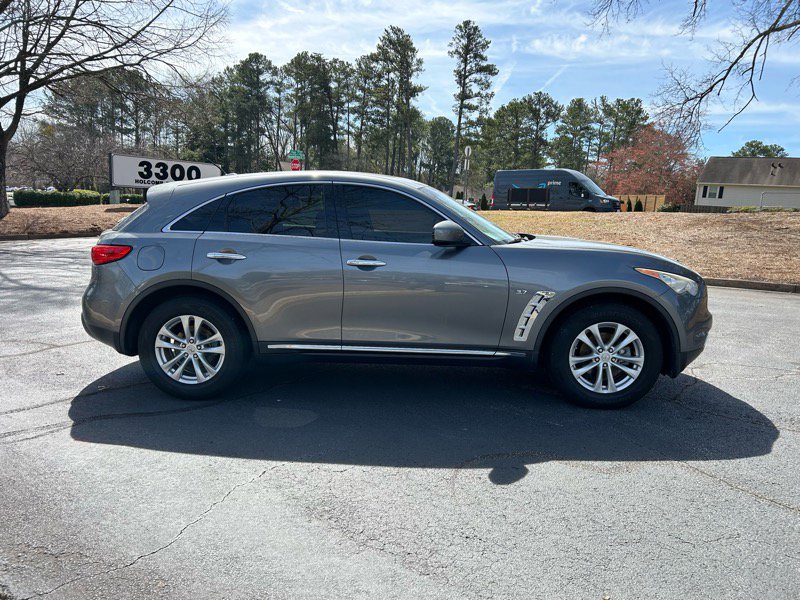 Used 2016 INFINITI QX70 2WD image 6