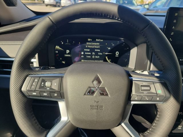 New 2026 Mitsubishi Outlander SE FWD image 25