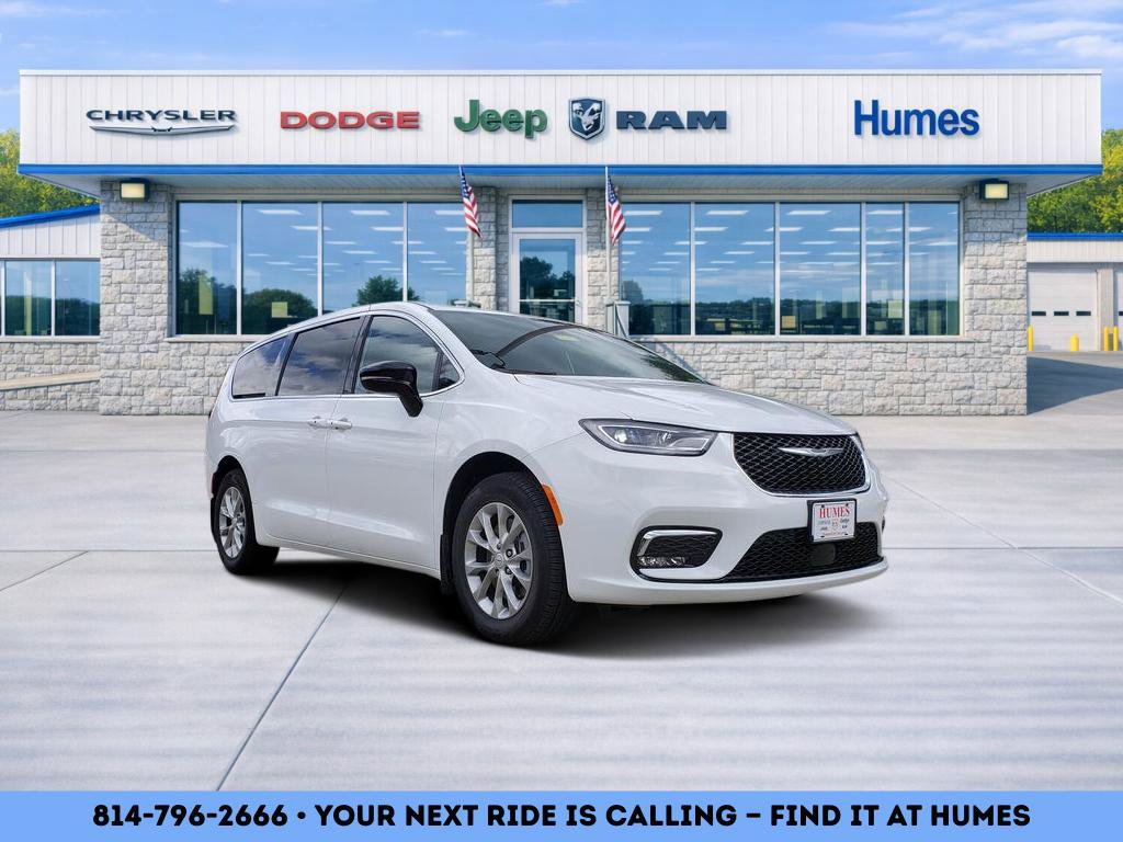 New 2026 Chrysler Pacifica Select AWD/4WD image 1