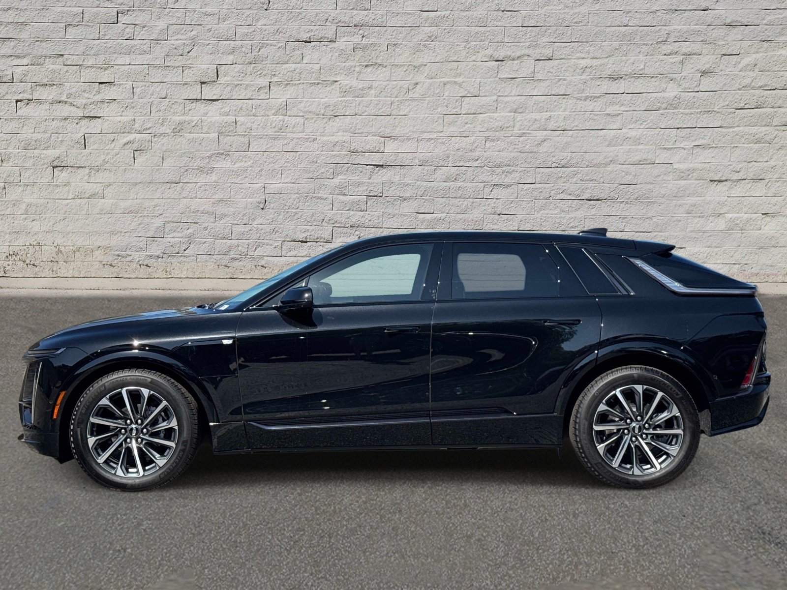 New 2026 Cadillac Lyriq Premium Sport RWD image 2