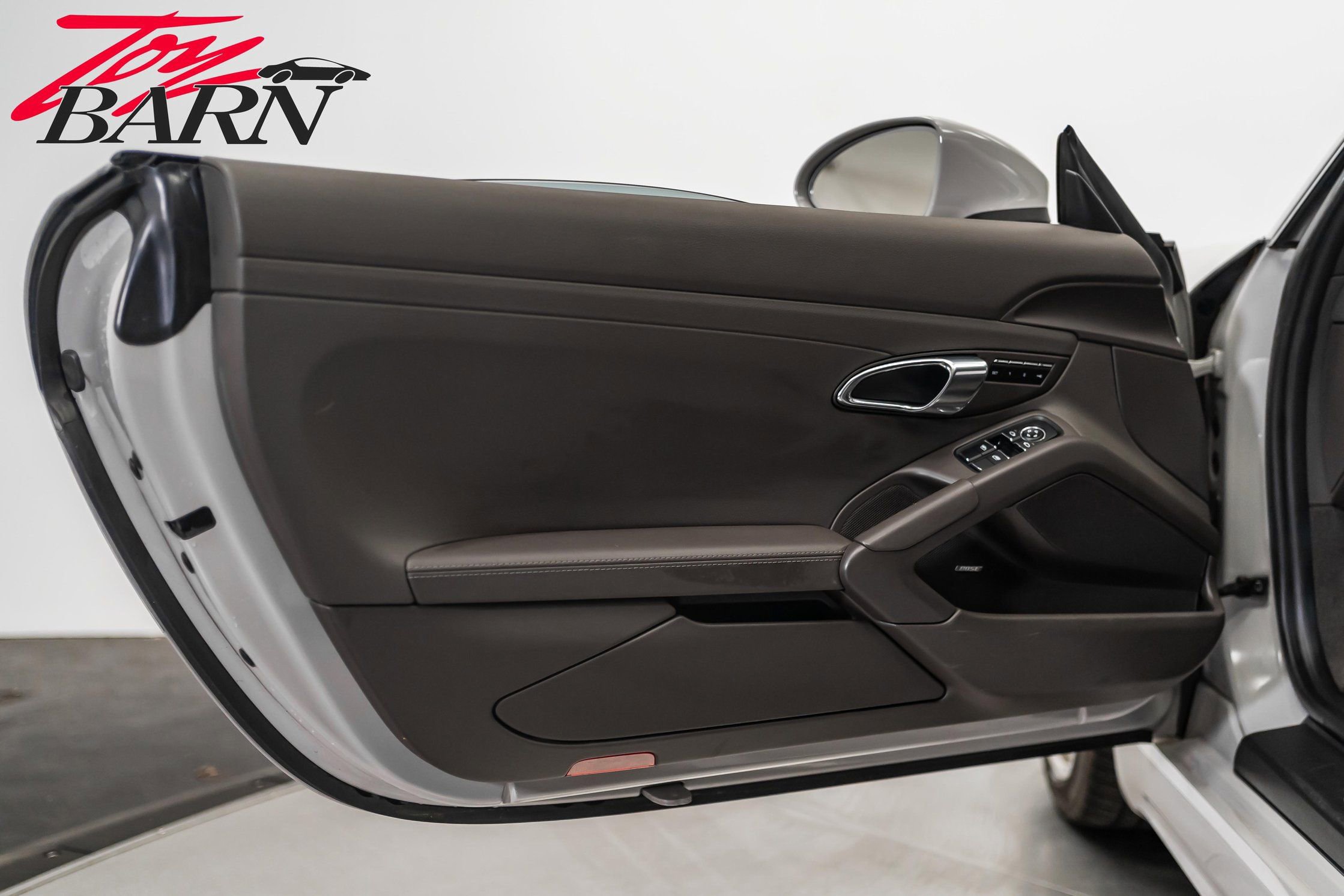 Used 2018 Porsche 718 Cayman S image 20